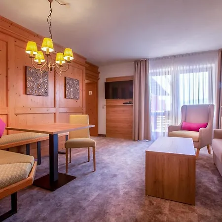 Hotell Bergruh 4*